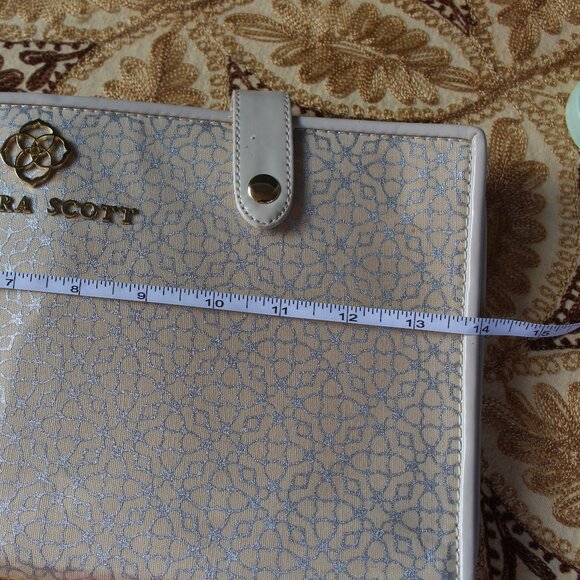 Kendra Scott Jewelry Travel Case Hanging 4 Removable Compartments - Picture 12 of 16